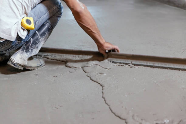 Best Concrete Pool Decks in Waverly, MI