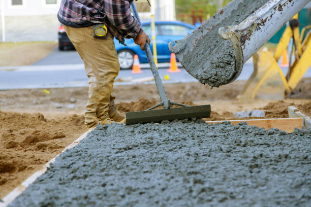 Best Concrete Patio Design and Installation in Waverly, MI