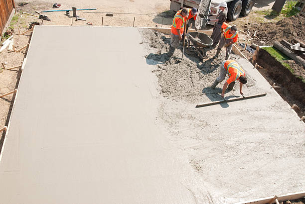 Best Concrete Sealing and Maintenance in Waverly, MI